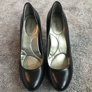 Bandolino black heels